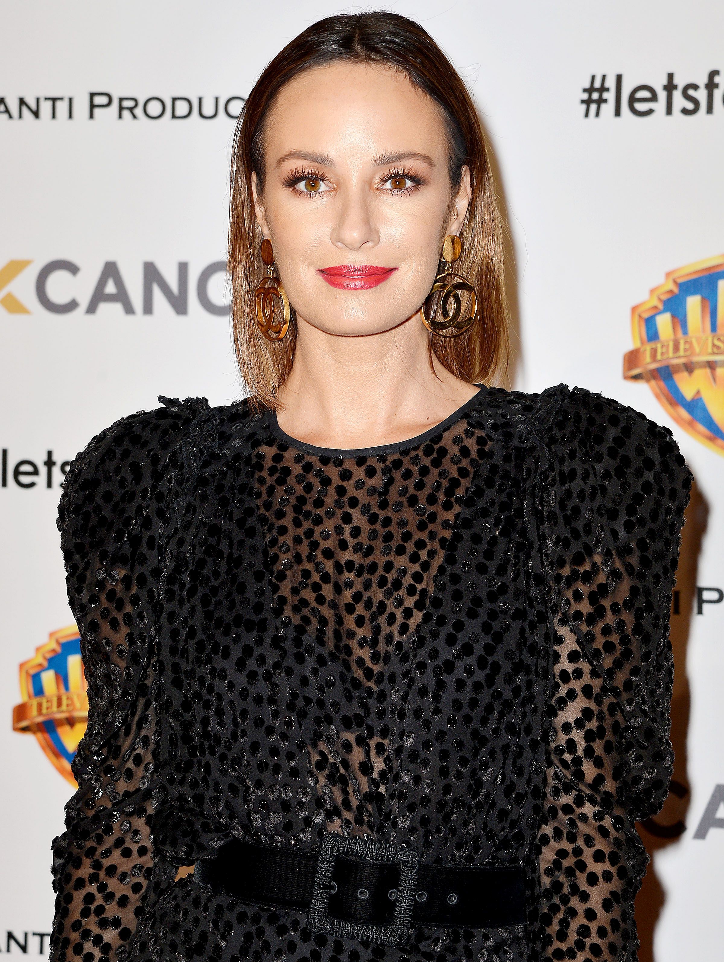 Catt Sadler Interview And Photos - E! News Live\u0026#039;s Celebrity Host Style, image size:2400x3187