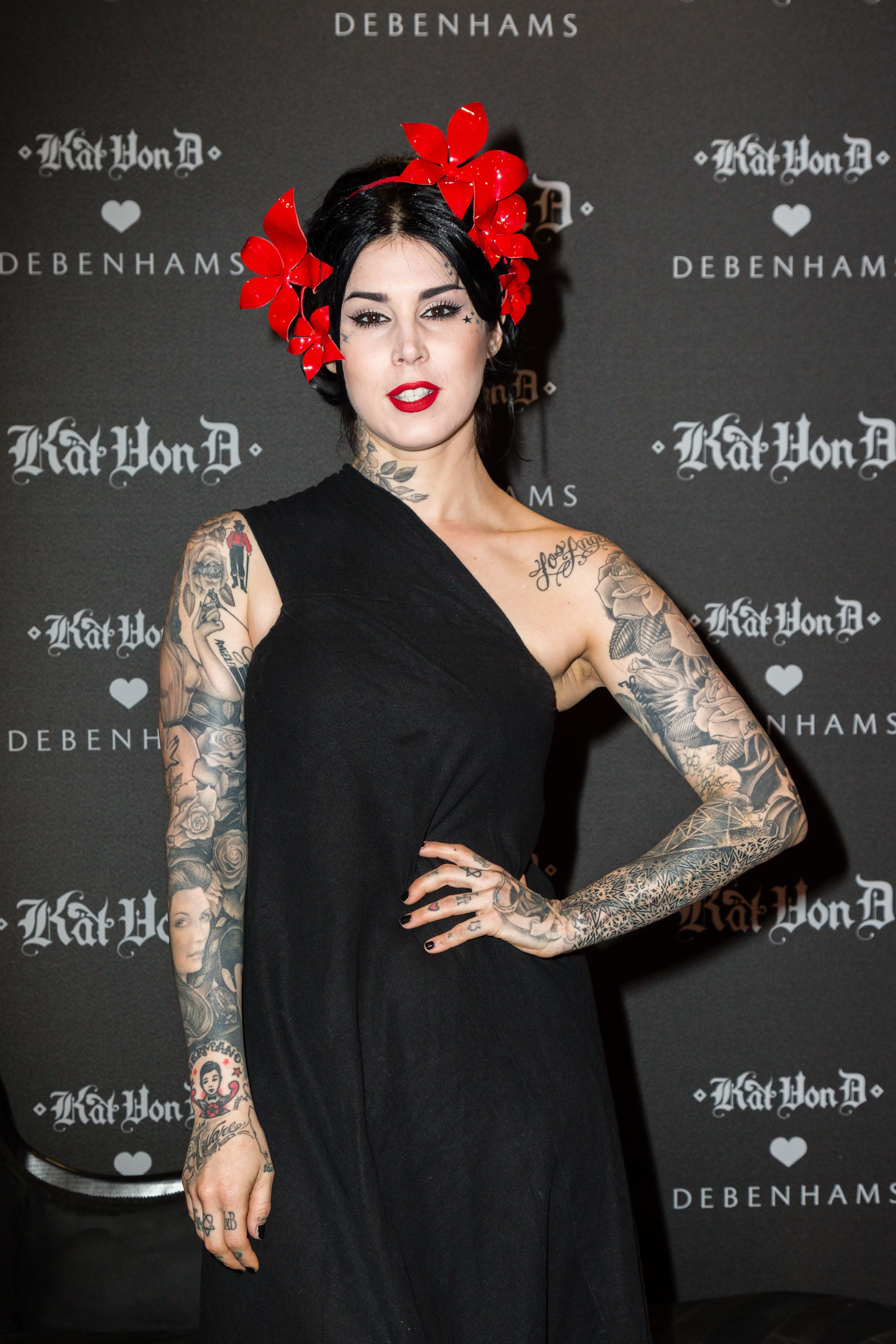 Kat Von D’s Bold Face Tattoo Revealed