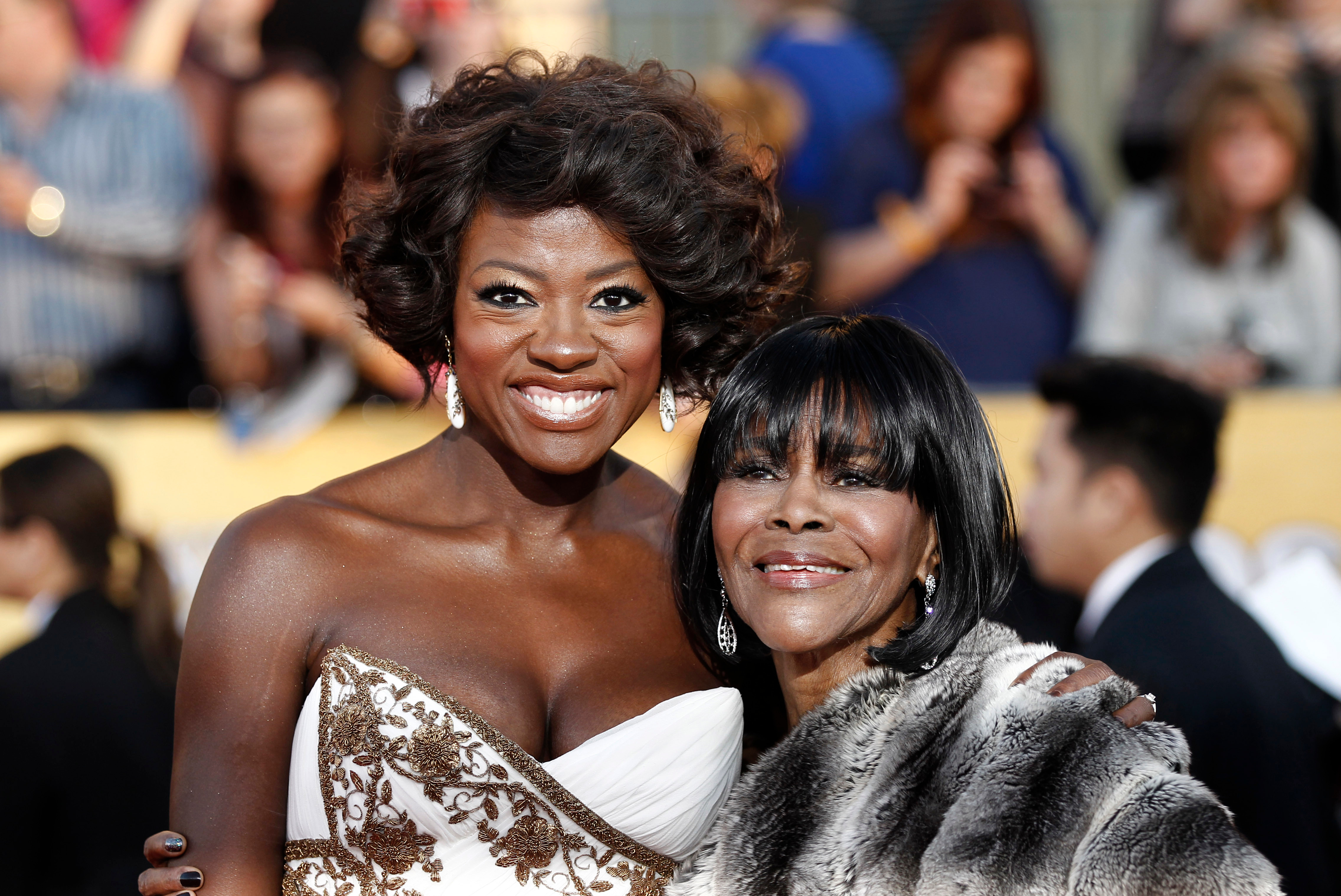 Cicely Tyson remembered: Viola, Oprah, Zendaya, Rihanna, more stars honor  the legend | Gallery | Wonderwall.com