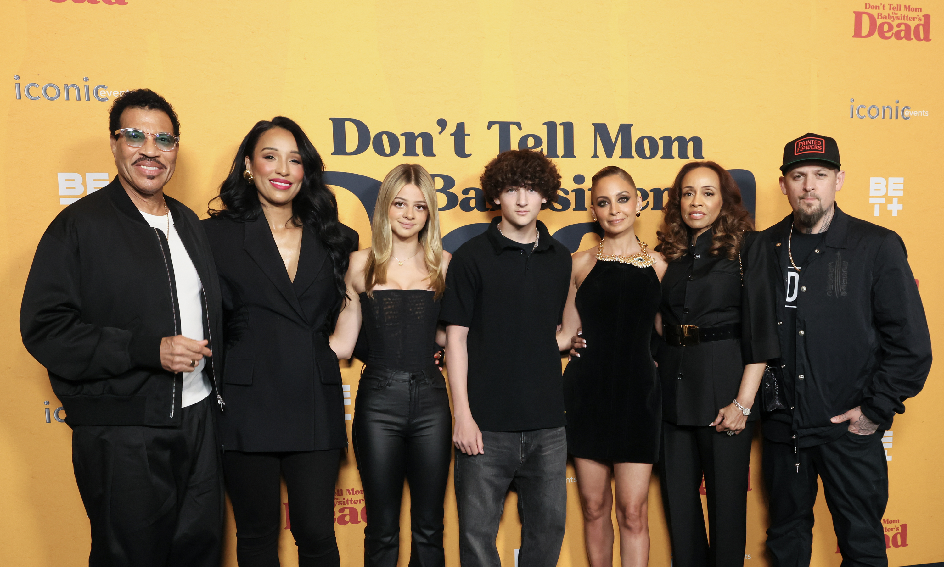 Lionel Richie, Lisa parigi, Nicole Richie, harlow Madden, Joel Madden, Sparrow Madden, Brenda Harvey-Richie
