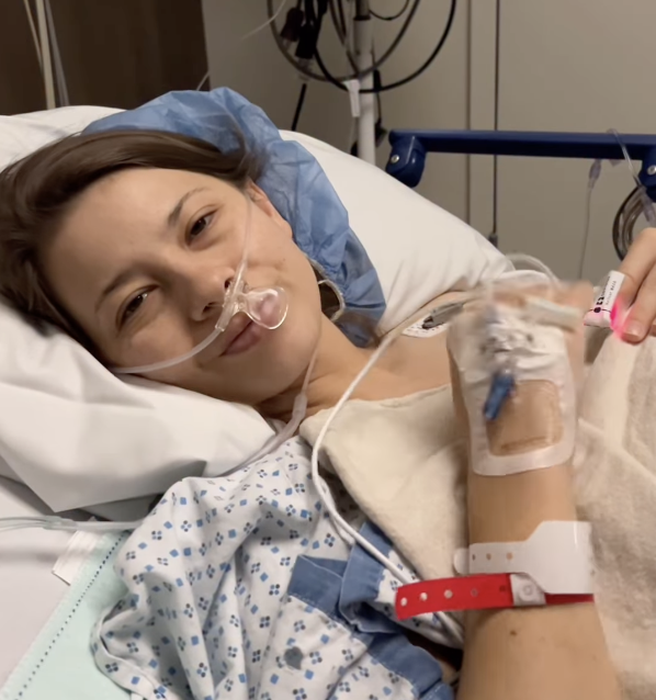 Bindi Irwin hospitalized, ruptured appendix