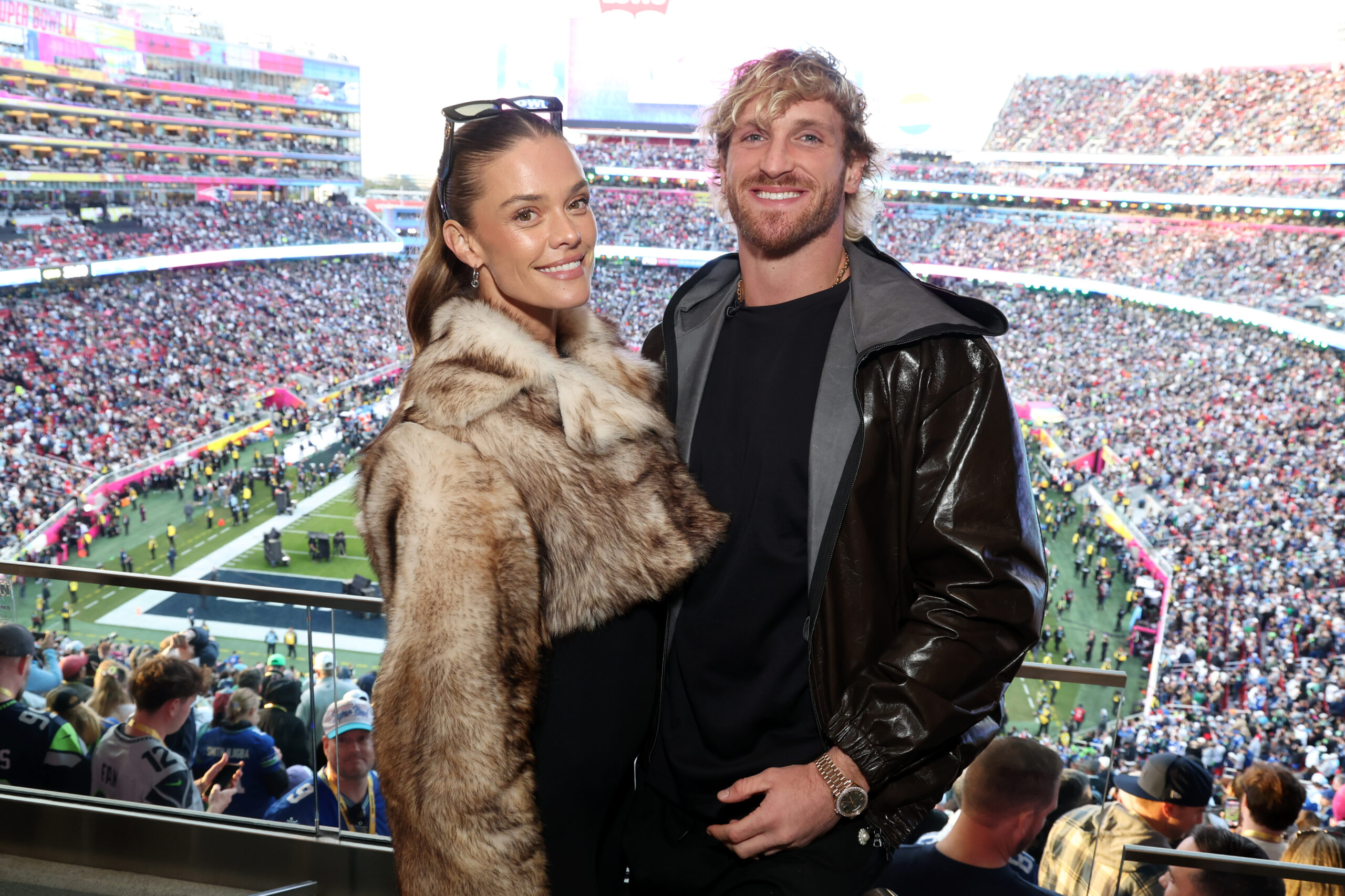 Nina Agdal, Logan Paul